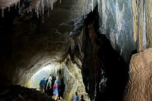 The group admiring the stalactites