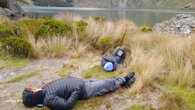Siesta for Pete and Michele at Lockett day 2