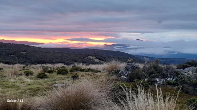 Sunrise at Sylvester hut day 2