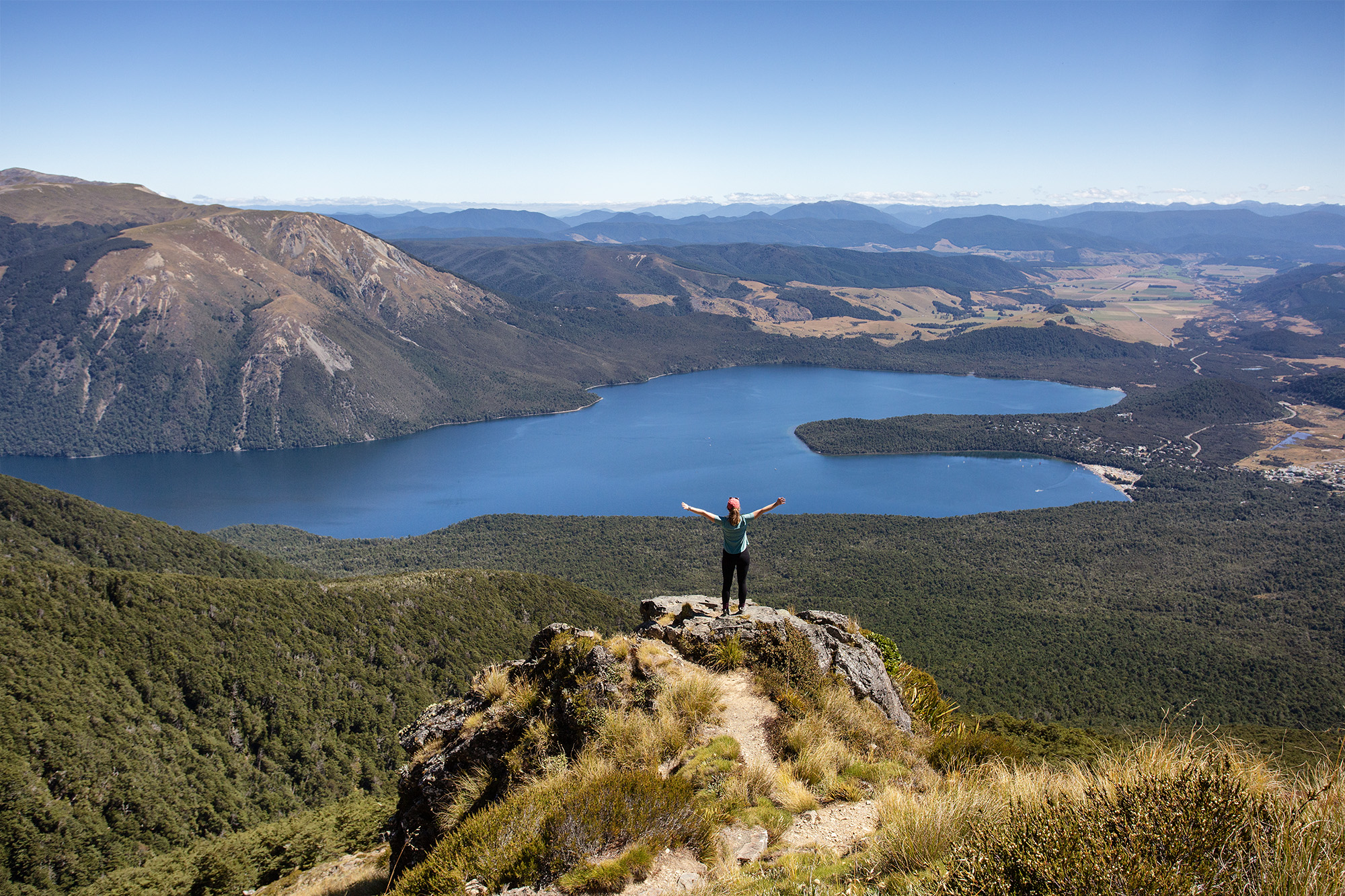 Heather on Parachute Rocks, Lake Rotoiti, Nelson Lakes NP, NZ